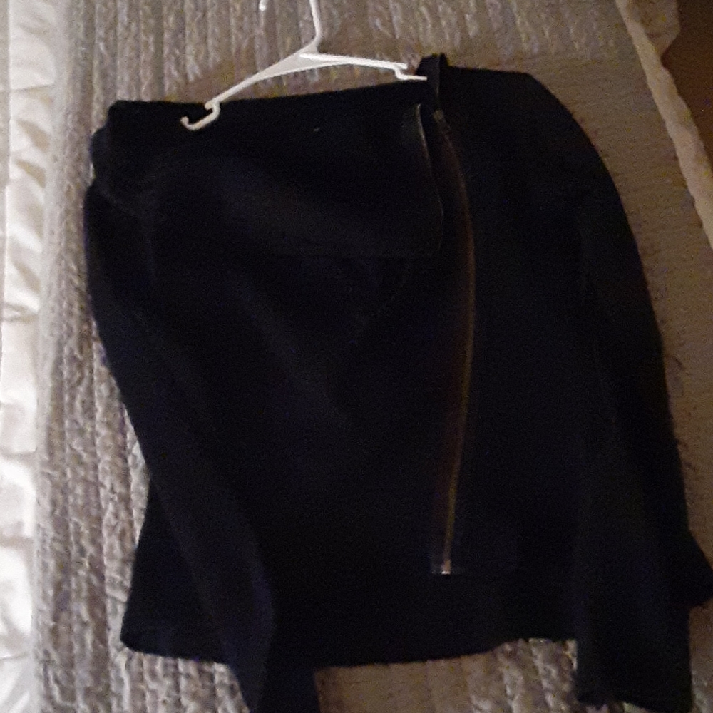 Women's black converse sweatshirt
